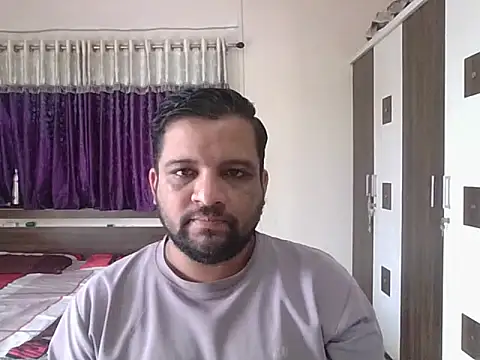 dhruv love online show from 09/25/25, 03:54