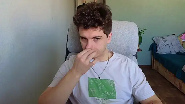 Remy Miles online show from 03/29/26, 06:24