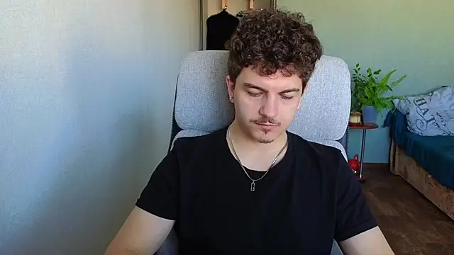 Remy Miles online show from 04/06/26, 04:57