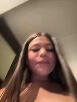 Alyshanon18 online show from 03/23/25, 03:10