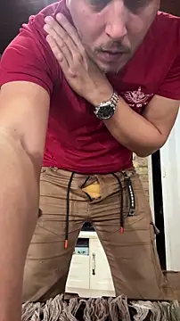 Snapshot of KriszianZaz chatting on 11/07/25, 11:27 KriszianZaz online show from 11/07/25, 11:27