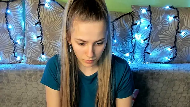 MaggieCake online show from 01/27/25, 05:14