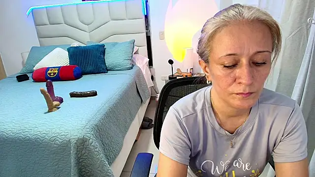 Snapshot of Naty_Stone chatting on 07/02/26, 08:15 Naty Stone online show from 07/02/26, 08:15