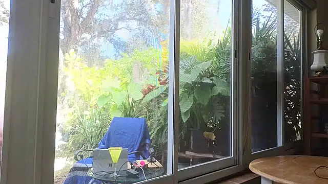 eliberator1777 online show from 02/12/25, 05:58