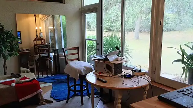 eliberator1777 online show from 12/17/25, 05:19