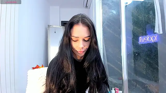 realhotfallingdevil online show from 10/09/25, 04:21