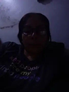 Snapshot of Anypink chatting on 11/30/25, 02:59 Anypink online show from 11/30/25, 02:59