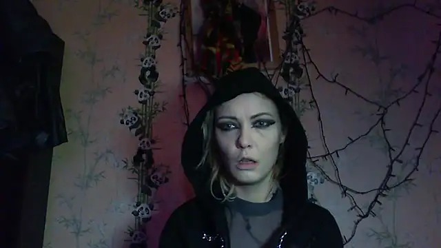 Snapshot of WildMissNiks chatting on 02/20/26, 09:00 WildMissNiks online show from 02/20/26, 09:00