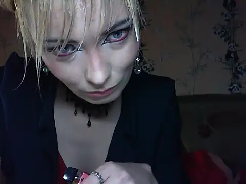 WildMissNiks online show from 06/06/26, 06:40