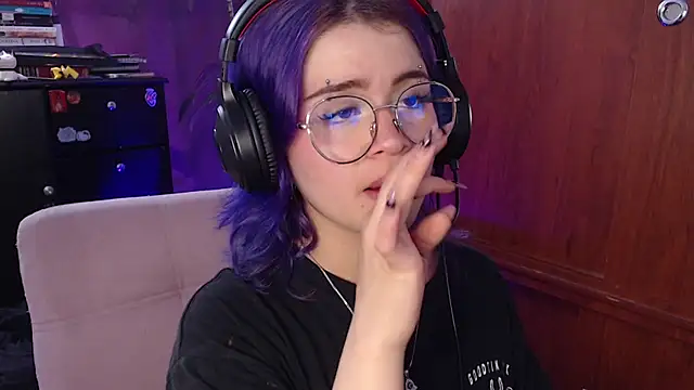 Raventh  online show from 09/17/25, 02:30