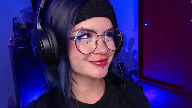 Raventh  online show from 12/21/25, 03:02