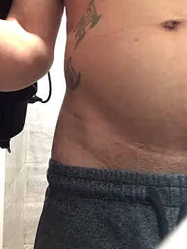 Snapshot of 69RIPsta69 chatting on 01/25/25, 08:21 69RIPsta69 online show from 01/25/25, 08:21