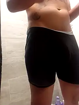 Snapshot of 69RIPsta69 chatting on 02/07/25, 04:48 69RIPsta69 online show from 02/07/25, 04:48