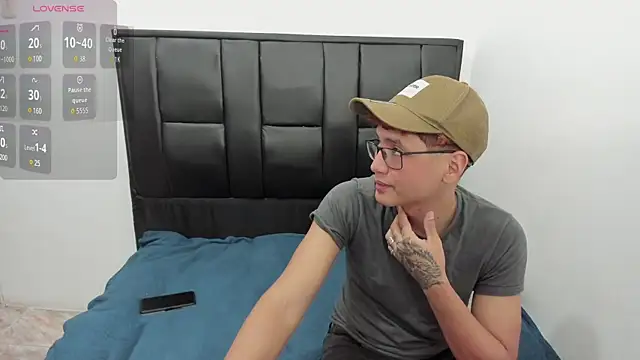 Snapshot of javieryalejandro chatting on 09/20/25, 10:11 javieryalejandro online show from 09/20/25, 10:11