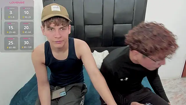 Snapshot of javieryalejandro chatting on 10/27/25, 02:54 javieryalejandro online show from 10/27/25, 02:54