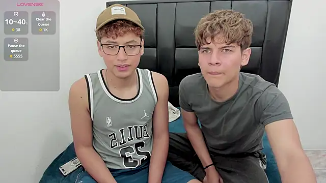 Snapshot of javieryalejandro chatting on 10/29/25, 03:14 javieryalejandro online show from 10/29/25, 03:14