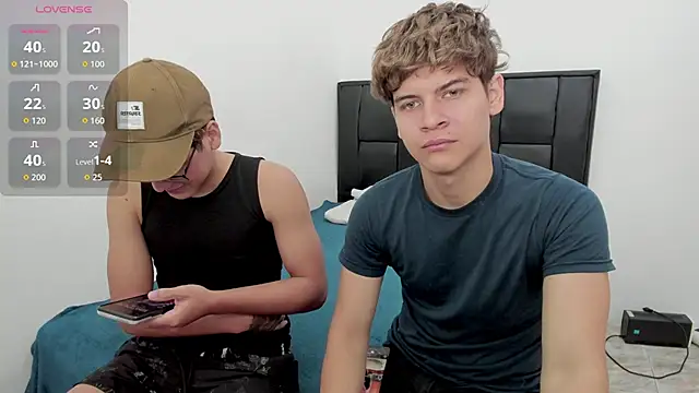 Snapshot of javieryalejandro chatting on 11/09/25, 02:37 javieryalejandro online show from 11/09/25, 02:37