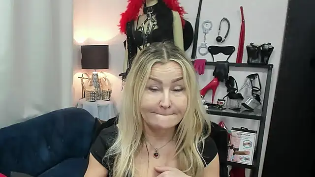 crystaLUX online show from 03/27/26, 06:08