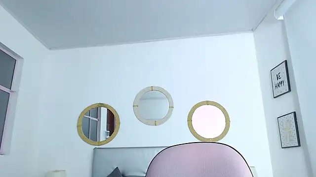 PINK  LOLA1 online show from 02/01/25, 12:29