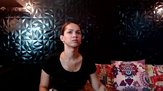 PINK  LOLA1 online show from 03/29/26, 01:22