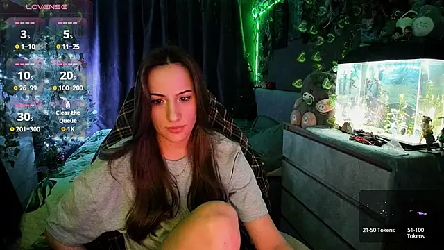 Selbi Paine online show from 12/22/25, 12:29