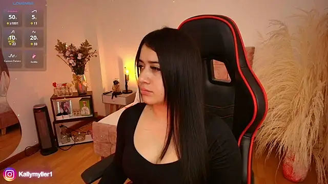 KallyMyller1 online show from 12/24/24, 03:37