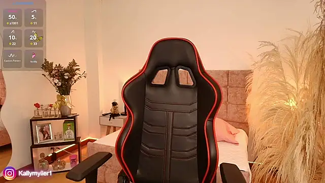 KallyMyller1 online show from 12/29/24, 02:31