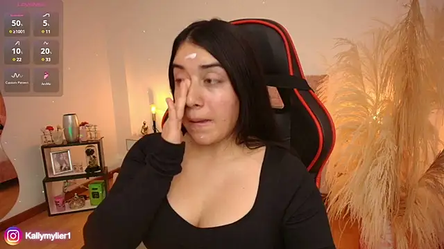 KallyMyller1 online show from 01/24/25, 07:39