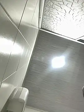 KallyMyller1 online show from 03/10/25, 10:24