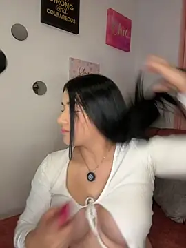 KallyMyller1 online show from 09/26/25, 01:42