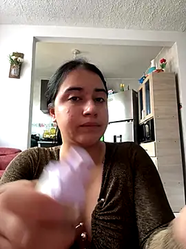 KallyMyller1 online show from 11/07/25, 07:36