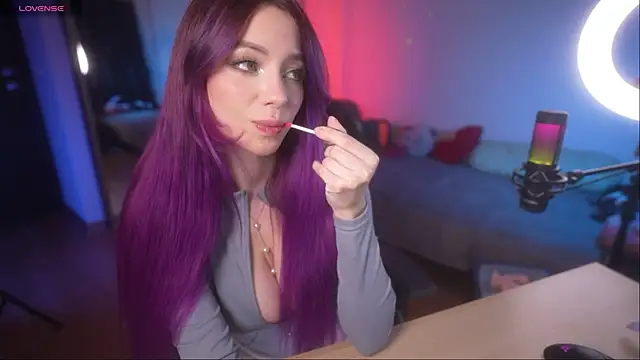 Emberella  online show from 03/05/25, 04:46