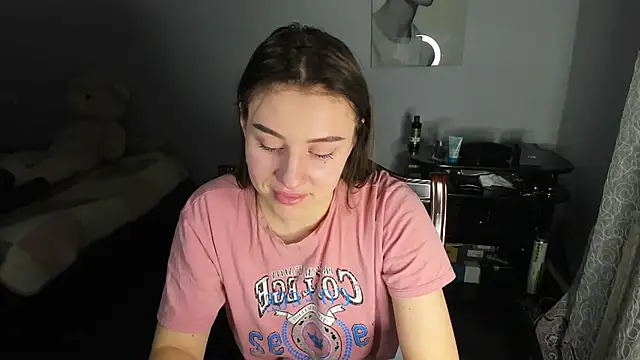 Snapshot of KindKristy chatting on 01/13/25, 11:19 KindKristy online show from 01/13/25, 11:19