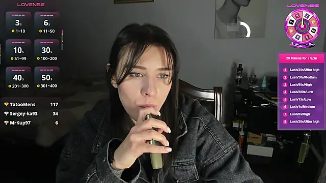 Snapshot of KindKristy chatting on 02/08/25, 08:31 KindKristy online show from 02/08/25, 08:31