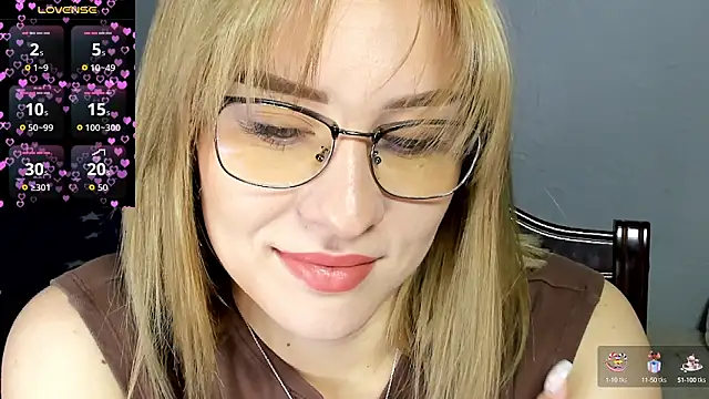 Snapshot of KindKristy chatting on 09/11/25, 05:29 KindKristy online show from 09/11/25, 05:29