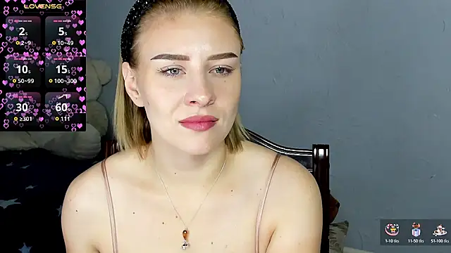 Snapshot of KindKristy chatting on 09/14/25, 06:12 KindKristy online show from 09/14/25, 06:12