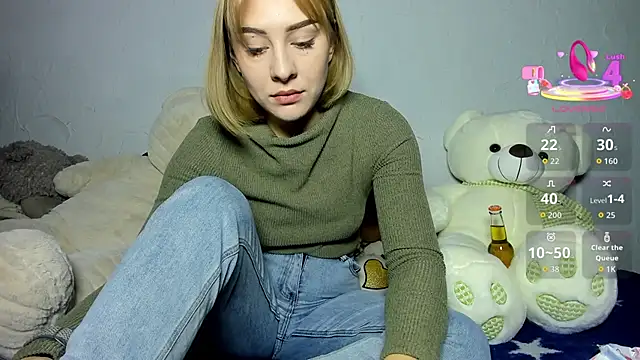 Snapshot of KindKristy chatting on 10/12/25, 05:50 KindKristy online show from 10/12/25, 05:50