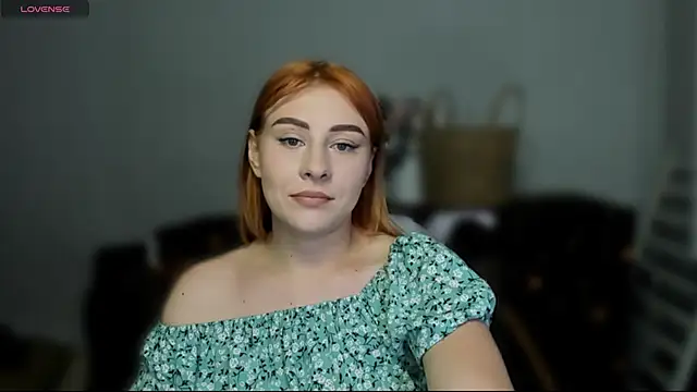 Snapshot of KindKristy chatting on 06/27/26, 05:01 KindKristy online show from 06/27/26, 05:01