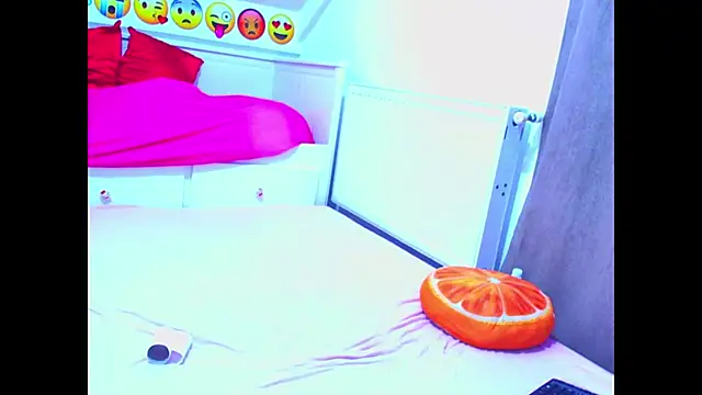 evehotty online show from 11/10/25, 08:08