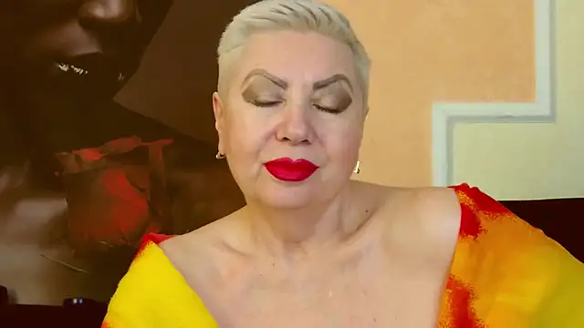 LadyPosh online show from 03/14/25, 04:43