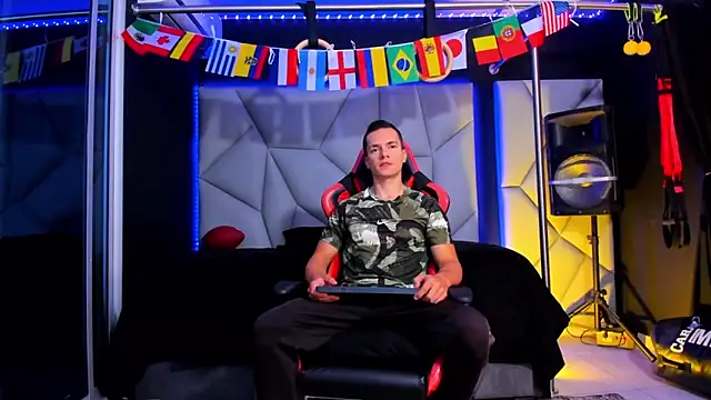 Aydenmiller96 online show from 06/30/26, 12:39