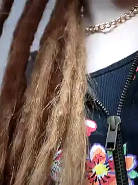 LucidLucy online show from 01/19/25, 03:21