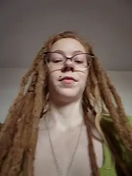 LucidLucy online show from 03/13/25, 02:01