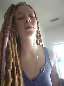 LucidLucy online show from 03/03/26, 03:40