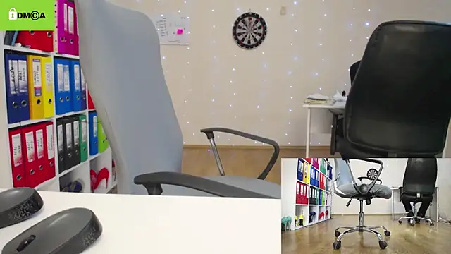 secret-office online show from 02/10/25, 01:55