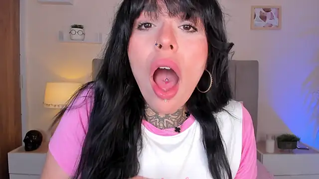 curvyliciousss online show from 03/16/25, 04:01