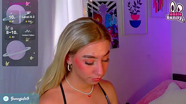 Littlebunny21 online show from 03/09/25, 07:48