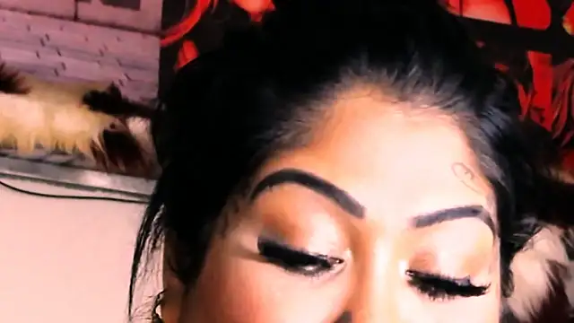 Snapshot of indian_dreamgirl chatting on 09/12/25, 09:53 indian dreamgirl online show from 09/12/25, 09:53