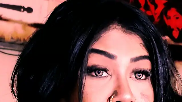 Snapshot of indian_dreamgirl chatting on 11/24/25, 09:25 indian dreamgirl online show from 11/24/25, 09:25