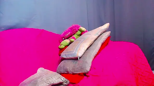 Snapshot of KataleyaCollins chatting on 03/21/25, 09:12 KataleyaCollins online show from 03/21/25, 09:12